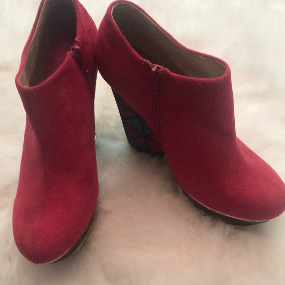 Hot Pink Bootie with multi colored heel!